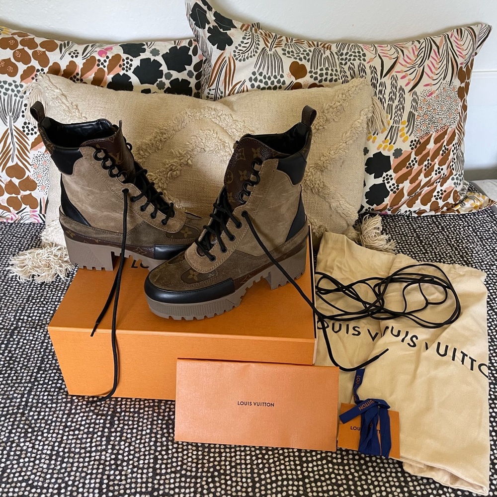 Louis Vuitton Laureate Platform Desert Boot Woman’s size 38 *Authentic